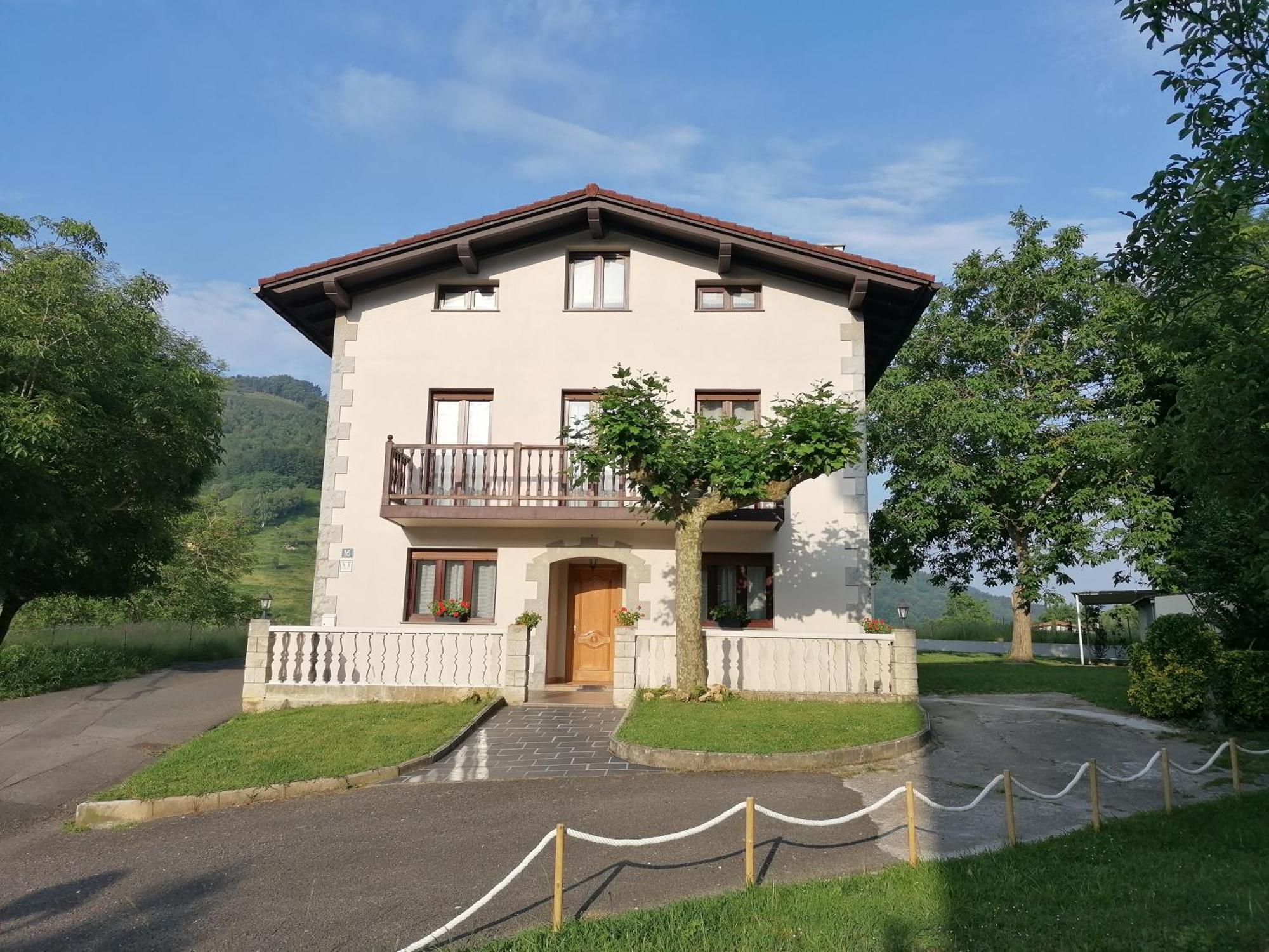 Villa Gaiko Etxe Berri Aizarnazábal Exterior foto